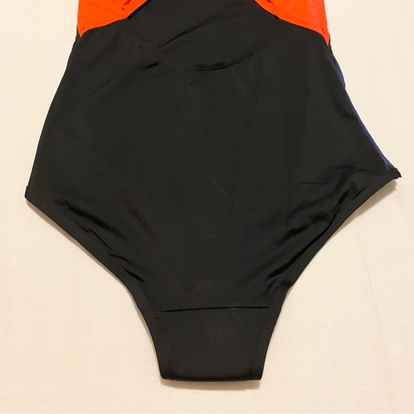 KNIX Kt Teen Period Swim Sport One-Piece Swimwear Size Medium - Picture 15 of 16